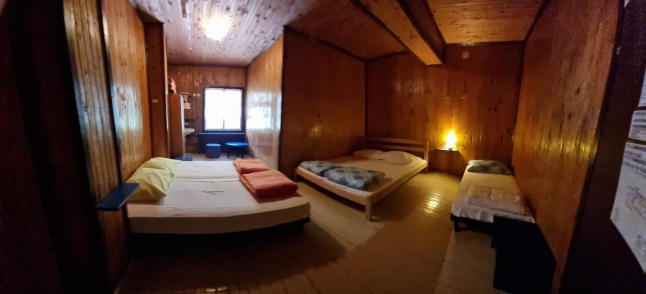 Great Mountain B&B Platak Exteriör bild