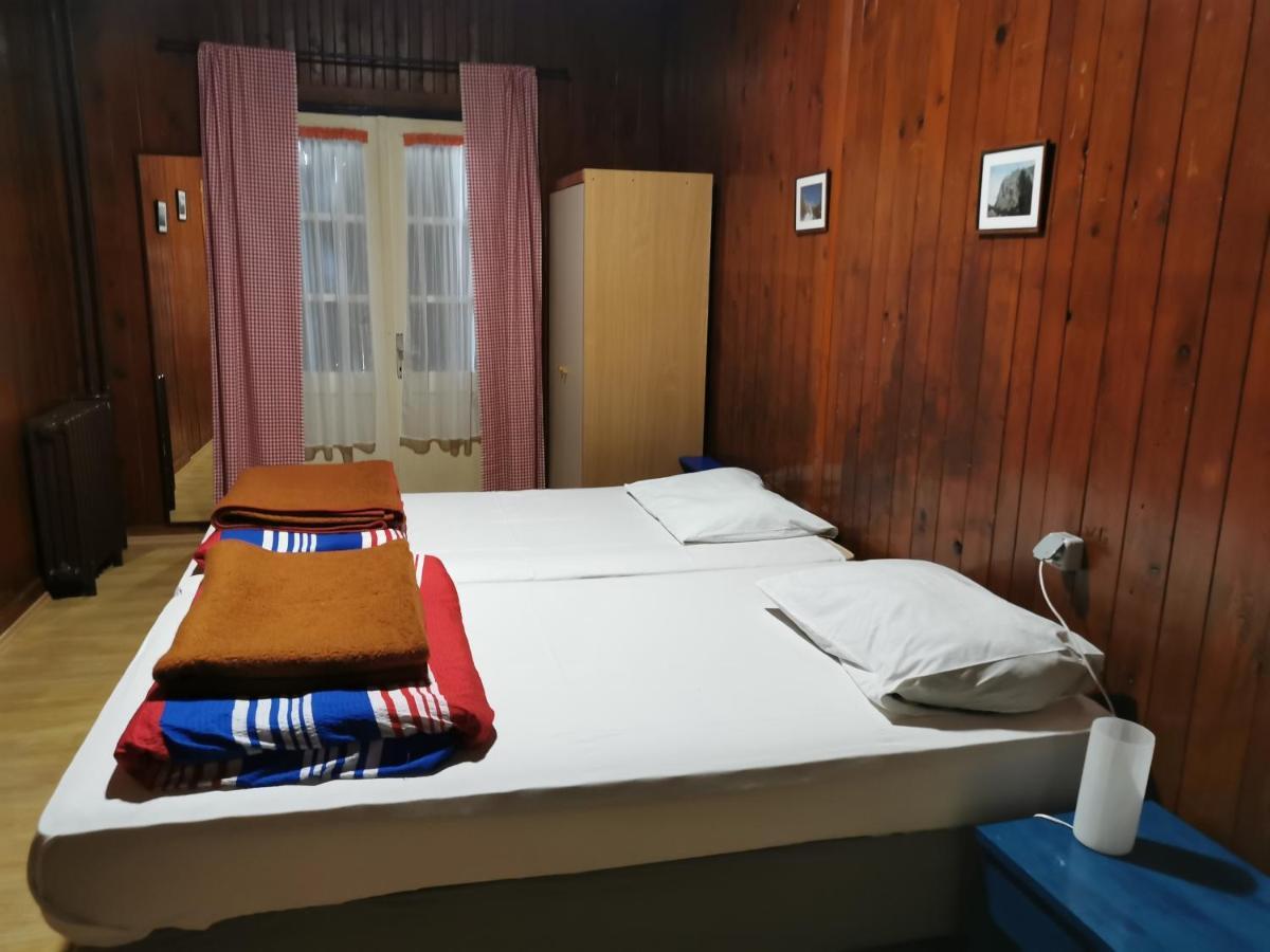 Great Mountain B&B Platak Exteriör bild