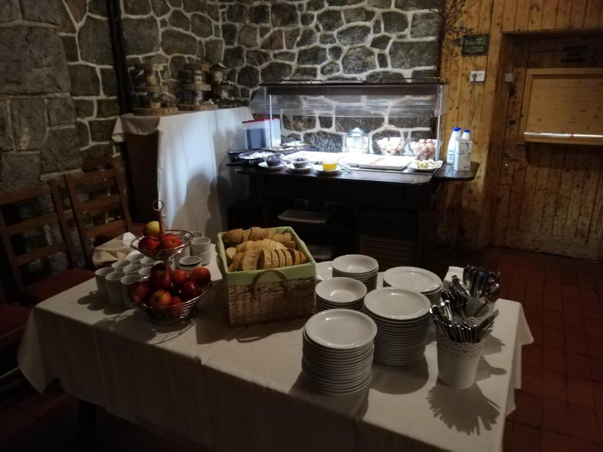 Great Mountain B&B Platak Exteriör bild